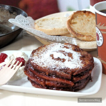 dosen-bistro-pancakes-mit-erdbeermarmelade-280g DosenBistro™ Pancakes (Pfannkuchen) mit Erdbeerkonfitüre (280g)